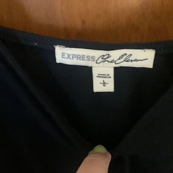 GUC express black cropped tank! Size L - Picture 2 of 3